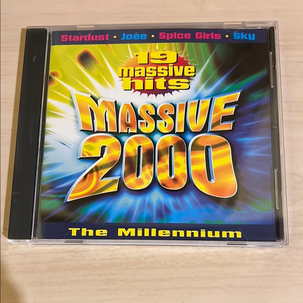 5/$30 Massive 2000 CD - 19 Massive Hits